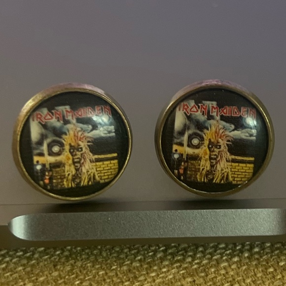Iron Maiden cuff links - Picture 3 of 3
